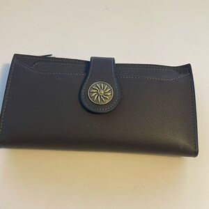 NWOT Travelambo Black Wallet